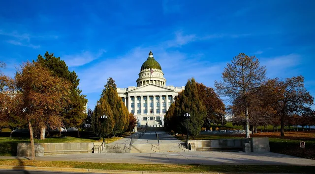 state, capitol, building, america, landmark, architecture, historic, utah, salt lake city, landscape. Delaware vs Wyoming vs Nevada LLC: privacy and deadlines