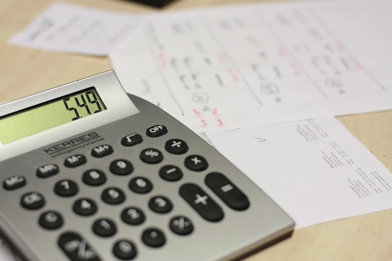 calculator, table, invoice, work, pay, calculator, calculator, calculator, calculator, invoice, invoice, invoice, invoice, invoice. Sole proprietorships: what the experienced already know