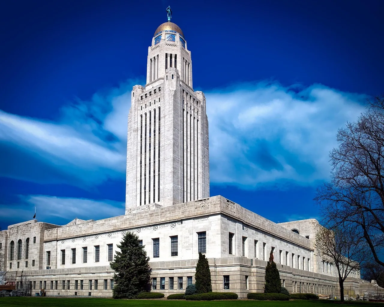 lincoln, nebraska, capitol, building, landmark, historic, state, government, architecture, sky, clouds, facade, hdr, nature, tower. State filing guides: the skeleton every state shares, and where they differ
